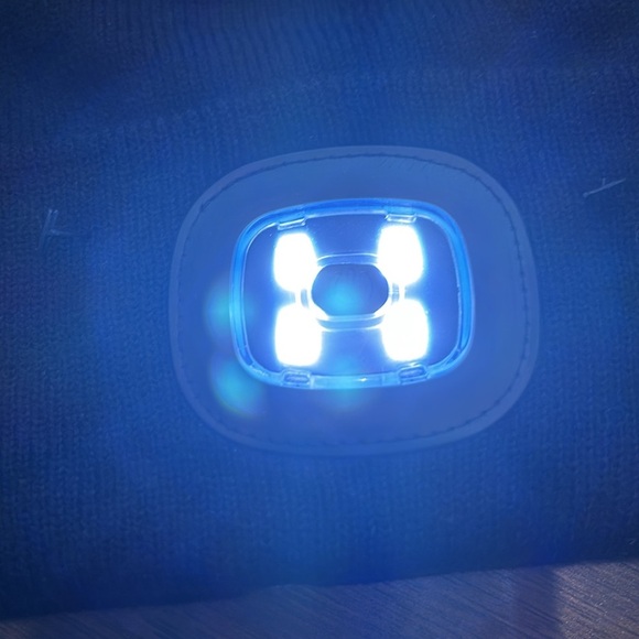 Copper Fit Workgear Rechargeable LED Beanie, 3 light settings,reflective strip - Picture 4 of 8